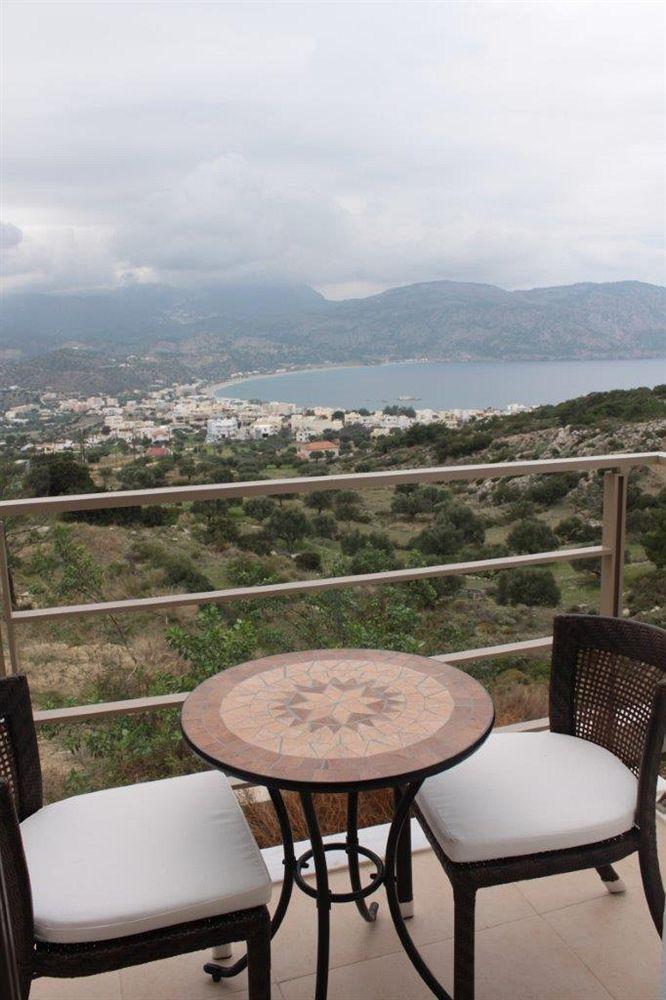 Renata'S Villas Карпатос Экстерьер фото